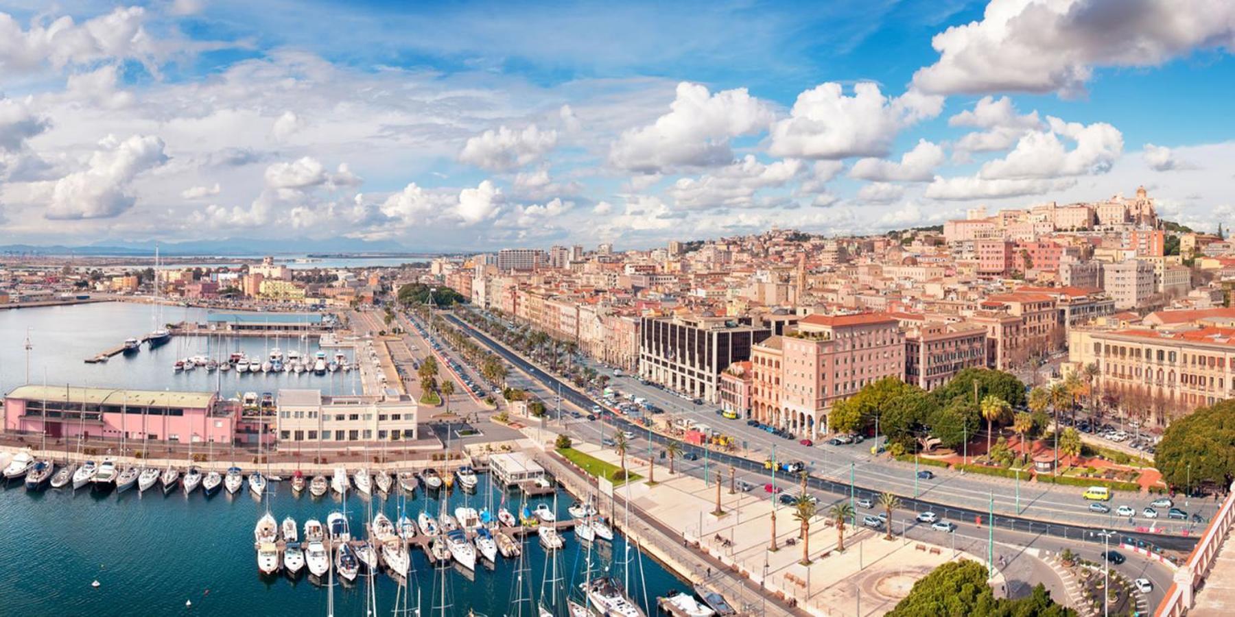 Eva Luxury Suite Cagliari Bagian luar foto