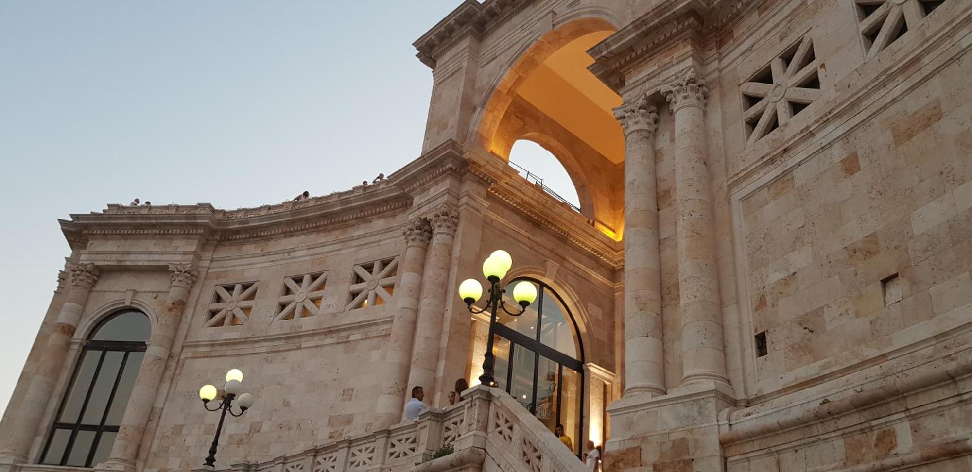 Eva Luxury Suite Cagliari Bagian luar foto