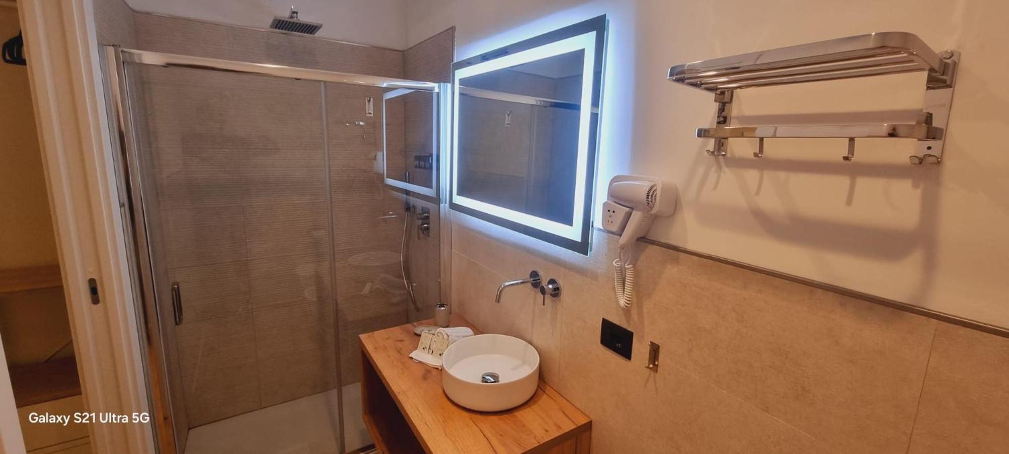Eva Luxury Suite Cagliari Bagian luar foto